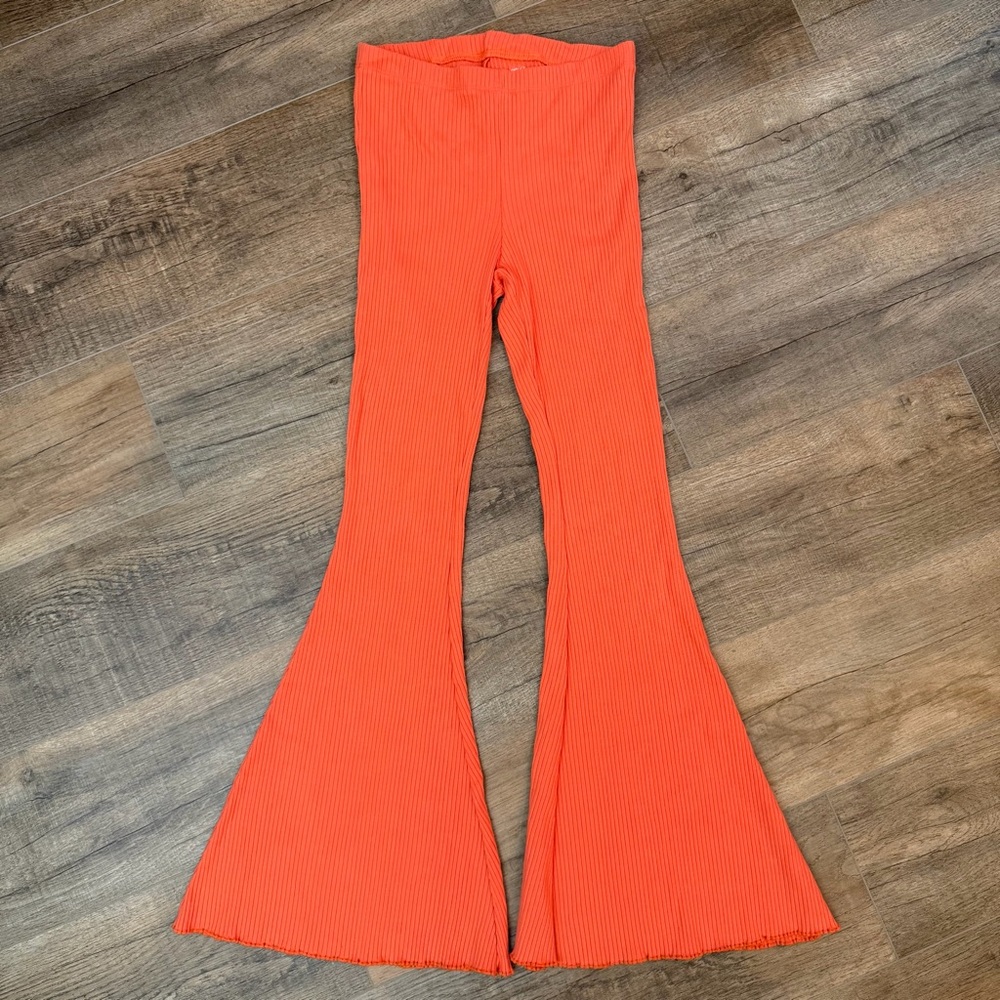 Aerie‎ Kick-It Ribbed High Waisted Super Flare Pant Womens S Coral Lettuce Hem